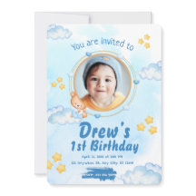 Niedlicher 1. Geburtstag eines Babys
