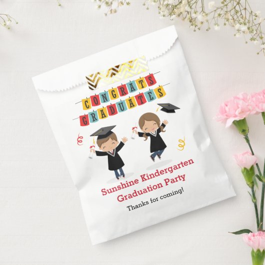 Niedlicher Abschluss Gefälligkeitstaschen mit Jung Geschenktütchen (Versiegelt)