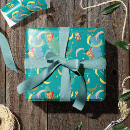 Niedlicher Affe und Bananen im Baummuster zum Gebu Geschenkpapier