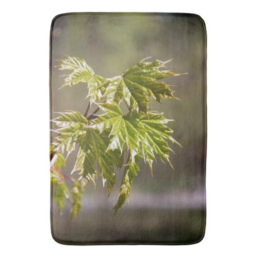 Niedlicher Ahornzweig mit kleinen Blätter Badematte (Vorderseite Vertikal)