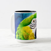 Niedlicher AI-generierter Papagei Nah Zweifarbige Tasse (Vorderseite Links)