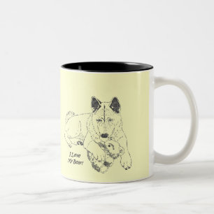 Niedlicher Akita Hund mit rosa Teddybär Zweifarbige Tasse