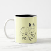 Niedlicher Akita Hund mit rosa Teddybär Zweifarbige Tasse (Links)