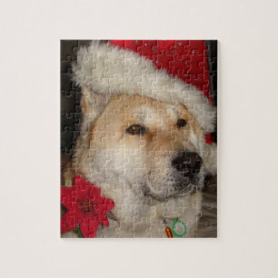 Niedlicher Akita-Hunderotes Weihnachtsmannmütze Puzzle