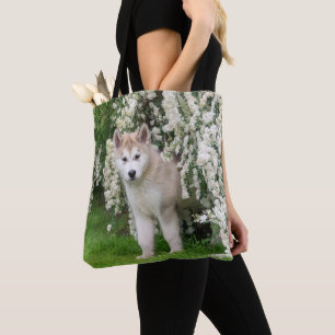 Niedlicher Alaskan Malamute Dog Welpe in Blume Fot Tasche