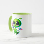 Niedlicher Alien mit Laserpistole und einem Planet Tasse (Vorderseite Links)