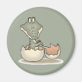 Niedlicher Alligator-Cartoon Hatching von Eggshell Magnet (Vorne)