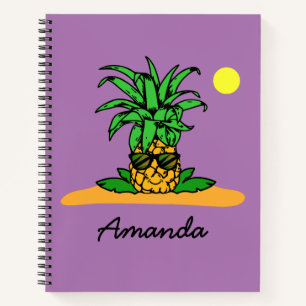 Niedlicher Ananas Lavendel Personalisierter Name Notizblock