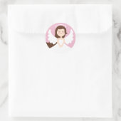 Niedlicher Angel auf rosa Hintergrund Runder Aufkleber (Tasche)