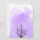 Niedlicher Assistent Lila Orange Halloween Geburts Einladung (Rückseite)