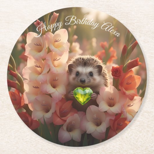 Niedlicher August-Igel mit Peridot-Herz Runder Pappuntersetzer (Vorderseite)