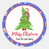 Niedlicher Baby Affe mit Zoo Frohe Weihnachten Runder Aufkleber (Vorderseite)
