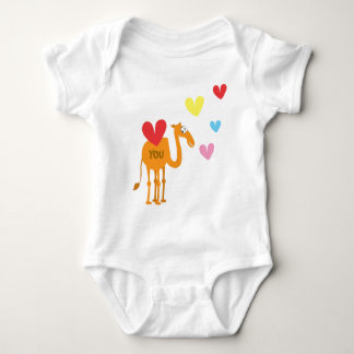 Niedlicher Baby-Anzug mit Kamel Baby Strampler