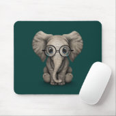 Niedlicher Baby-Elefant mit den Lesegläsern Mousepad (Mit Mouse)
