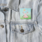 Niedlicher Baby Elephant mit rosa Blume Button (Beispiel)