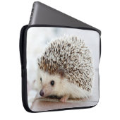 Niedlicher Baby-Igel Laptopschutzhülle (Vorne Rechts)