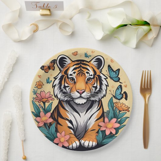 Niedlicher Baby Tiger mit Blume und Schmetterlinge Pappteller (Hochzeit)