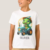Niedlicher Baby Trex Dinosaurier Fahren mit einem T-Shirt (Vorderseite)