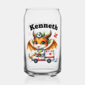 Niedlicher Babydrache hilft im Krankenhaus Dosenglas (Vorderseite)