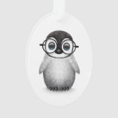 Niedlicher Babypenguin-tragende Augen-Gläser auf Ornament (Rückseite)