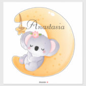 Niedlicher Bär, der auf dem Mond mit Kindername sc Aufkleber (Blatt)