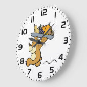 Niedlicher Bär, der eine festliche Ernteplattform Große Wanduhr (Winkel)