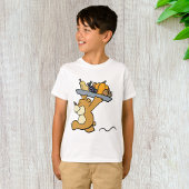Niedlicher Bär, der eine festliche Ernteplattform T-Shirt