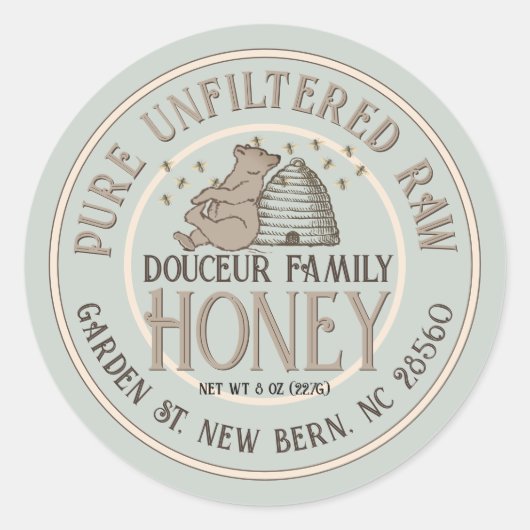 Niedlicher Bär mit Bienenstock und Bienen Roher un Runder Aufkleber (Vorderseite)