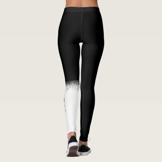 Niedlicher Beagle Hund in Schwarz-Weiß-Text und be Leggings (Rückseite)