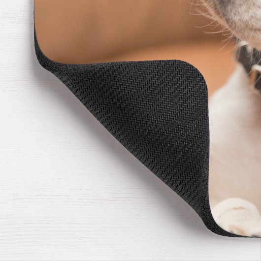 Niedlicher Beagle Welppy Quizical Look Mousepad (Ecke)