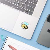 Niedlicher BienenCartoon - Sweet Aesthetic Sticker (Laptop mit iPhone)