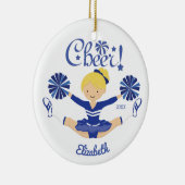 Niedlicher blauer Beifall-blonde Cheerleader Keramikornament (Rechts)
