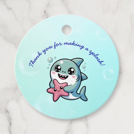 Niedlicher Blauer Hai und rosa Starfish Babydusche Geschenkanhänger (Vorderseite)