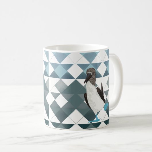 Niedlicher blauer Stiefelvogel auf geometrischem M Kaffeetasse (VorderseiteRechts)