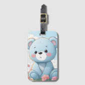 Niedlicher blauer Teddybär im Garten Gepäckanhänger (Vorderseite Vertikal)