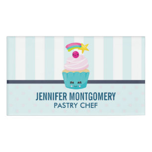 Niedlicher Blue Cupcake mit Kawaii Face Namenschild