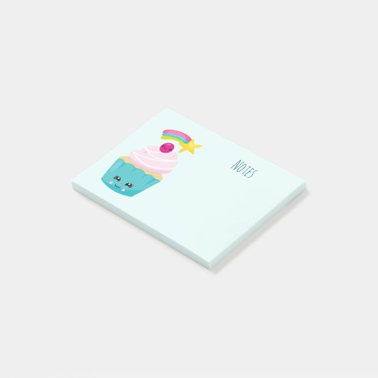 Niedlicher Blue Cupcake mit Kawaii Face Post-it Klebezettel (angewinkelt)