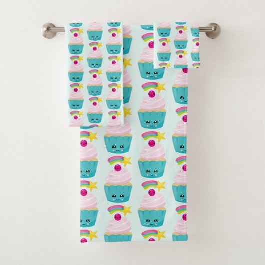 Niedlicher Blue Cupcake mit Kawaii Gesichtsmuster Badhandtuch Set (Insitu)