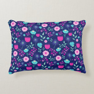 Niedlicher Blumenhintergrund Dekokissen