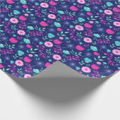 Niedlicher Blumenhintergrund Geschenkpapier (Ecke)