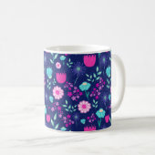 Niedlicher Blumenhintergrund Kaffeetasse (VorderseiteRechts)