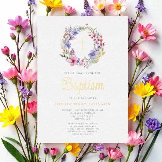 Niedlicher Blumenreath Religiöse Taufe Folieneinladung