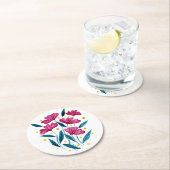 Niedlicher Blumenstrauß - Magenta und aquamarin Runder Pappuntersetzer (Vor Ort)