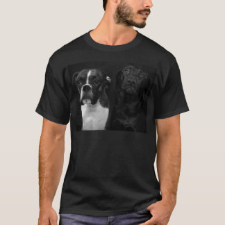 Niedlicher Boxer-und Schwarz-Labrador T-Shirt