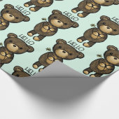 Niedlicher brauner Bär mit gelber Blume Geschenkpapier (Ecke)