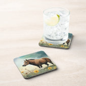 Niedlicher brauner Pony im Blumenfeld Getränkeuntersetzer (Rechte Seite)
