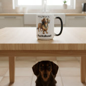 Niedlicher Brown-Morgenkaffee mit meiner Dackel Verwandlungstasse