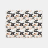 Niedlicher Bulldog-Hund Fleecedecke (Vorderseite (Horizontal))