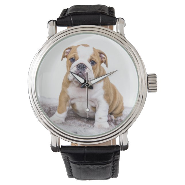 Niedlicher Bulldog-Welpe sitzend Armbanduhr (Vorderseite)