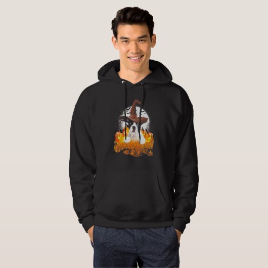 Niedlicher Bulldoghund Hexe auf Halloween Pumpkin Hoodie (Vorne ganz)